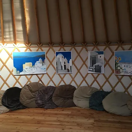 Lüks kamp alanı Jurta Les Park